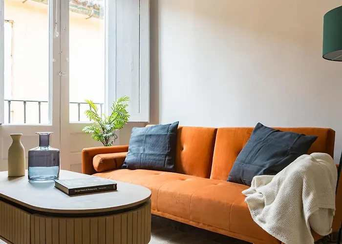 Valentin Suites